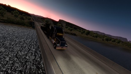 Freightliner FLD132 Classic XL