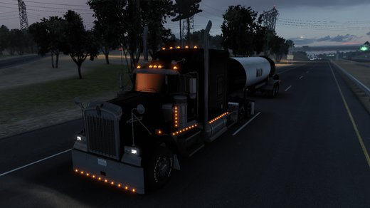 Kenworth W900
