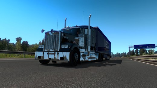 Kenworth W900
