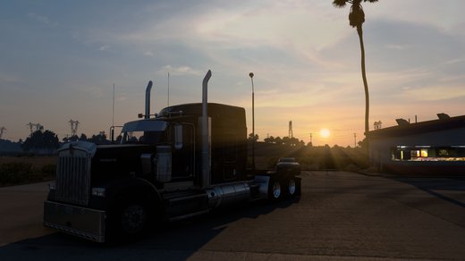 Kenworth W900B