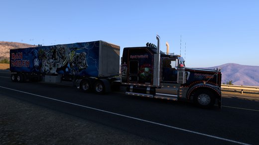 Kenworth W900