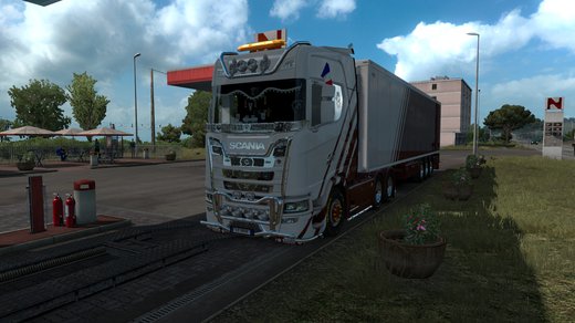 Scania S