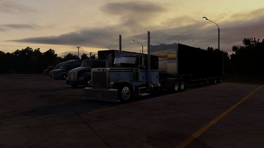 Peterbilt 389 EXHD