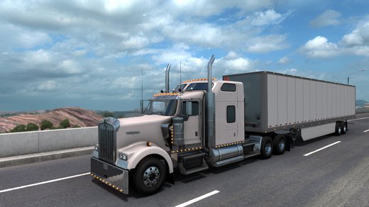 Kenworth W900