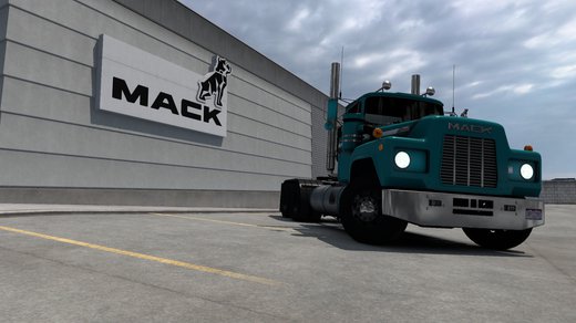 Mack R