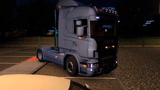 SCANIA V8
