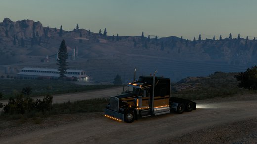 Kenworth W900