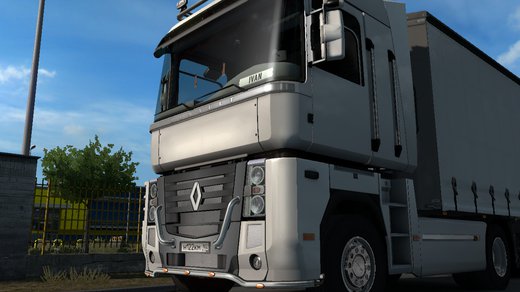 Renault Magnum