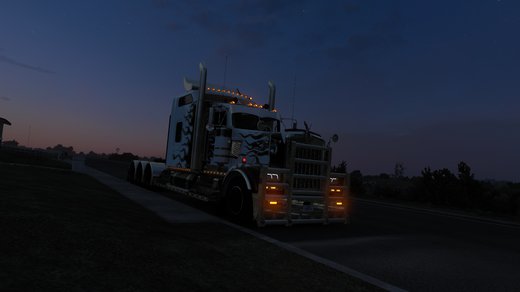 Kenworth W900