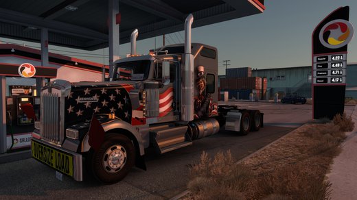 Kenworth W900