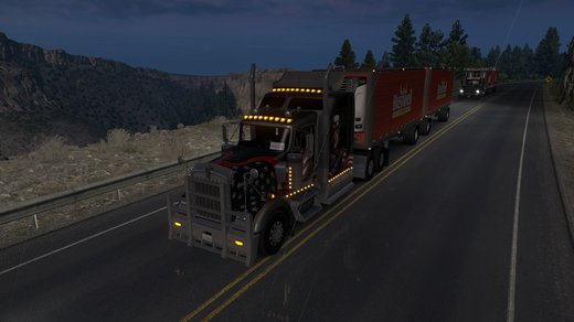 Kenworth W900