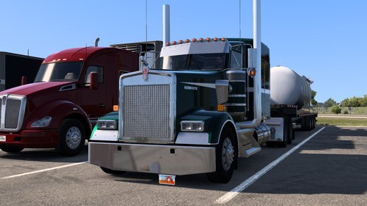 Kenworth W900