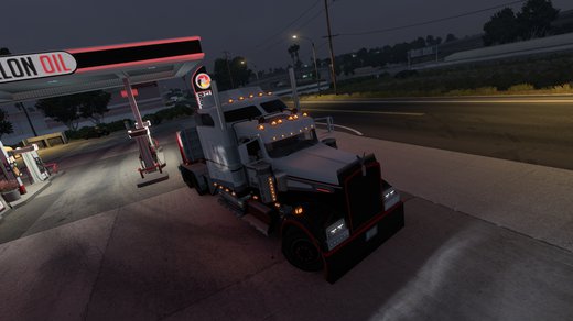 Kenworth W900