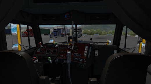 Freightliner FLD 120