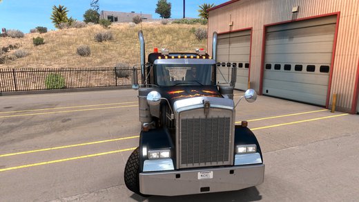 Kenworth W900