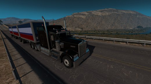 Kenworth W900