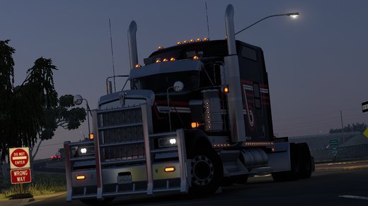 Kenworth W900