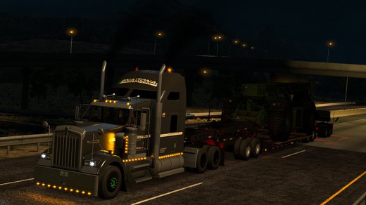 Kenworth W900