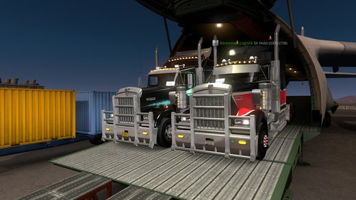 Kenworth W900