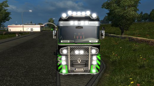Renault Magnum