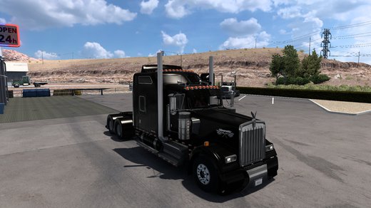 Kenworth W900