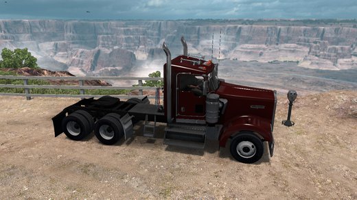 Kenworth W900