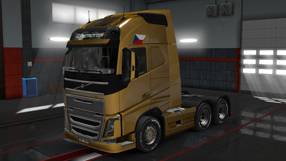 Image by TubewayArmy