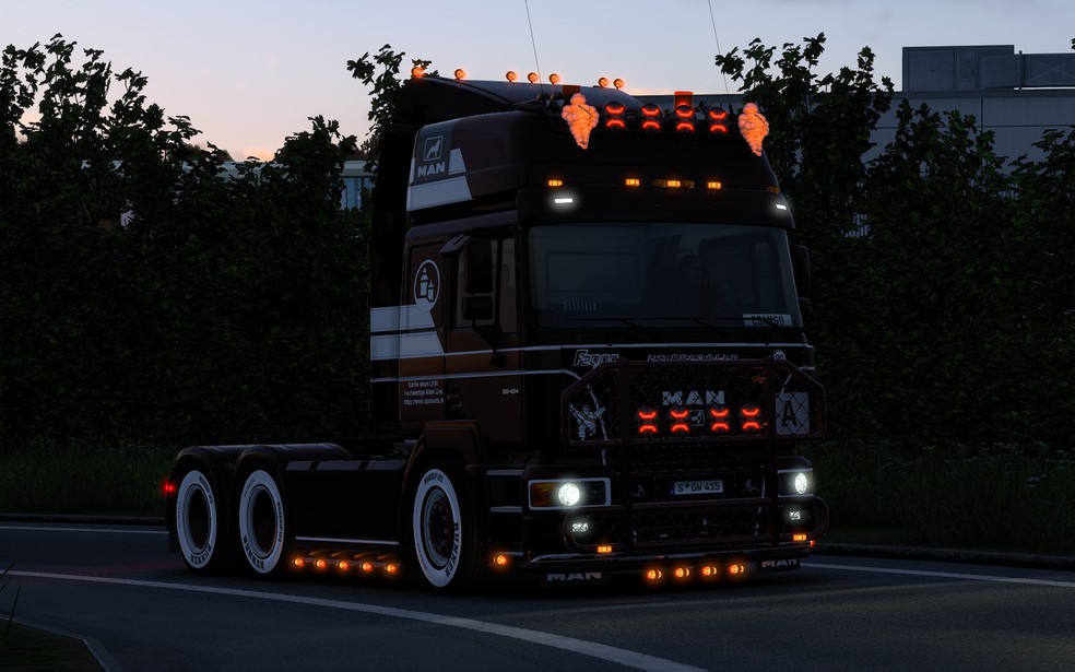 Image by bigmuscle16