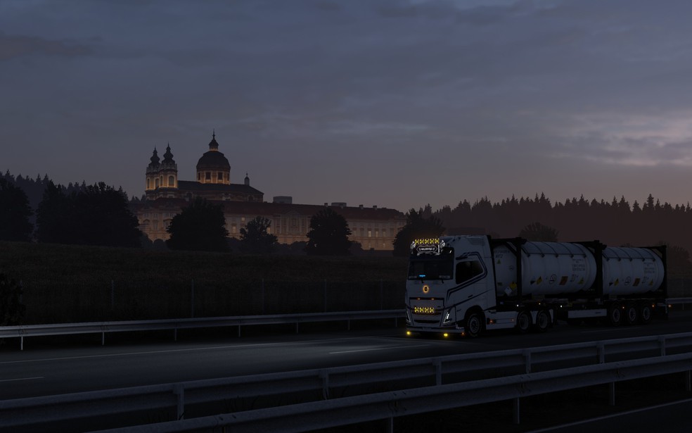 Image by baRRmalini