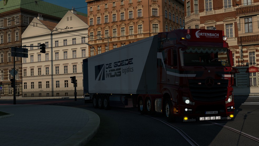 Image by justincortenbach