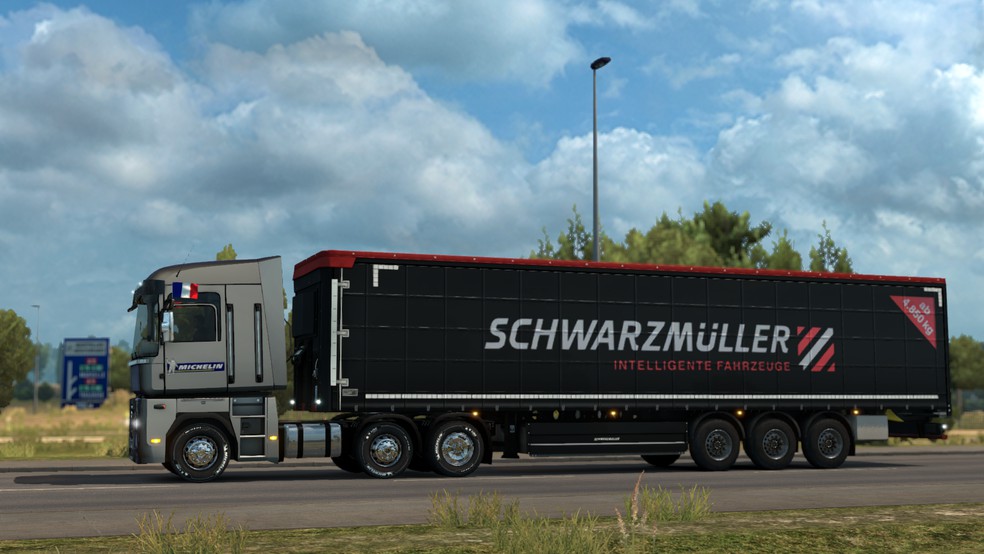 Image by TubewayArmy