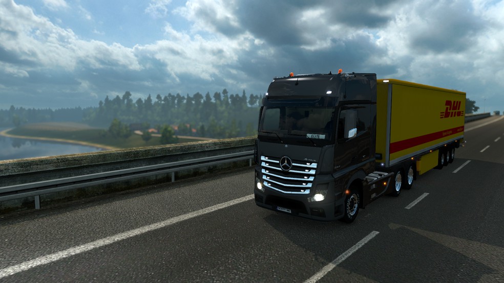 Image by ScottLogistics