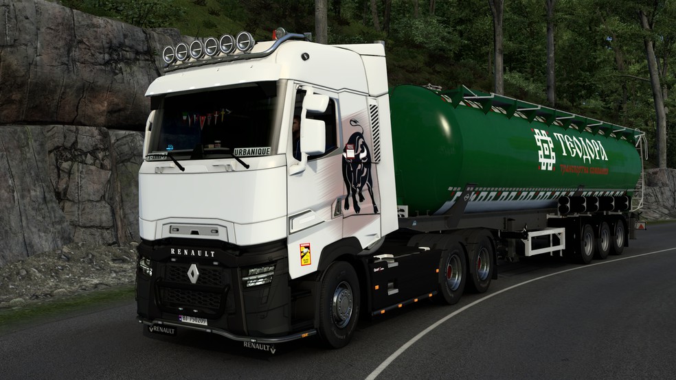 Image by urbanique75