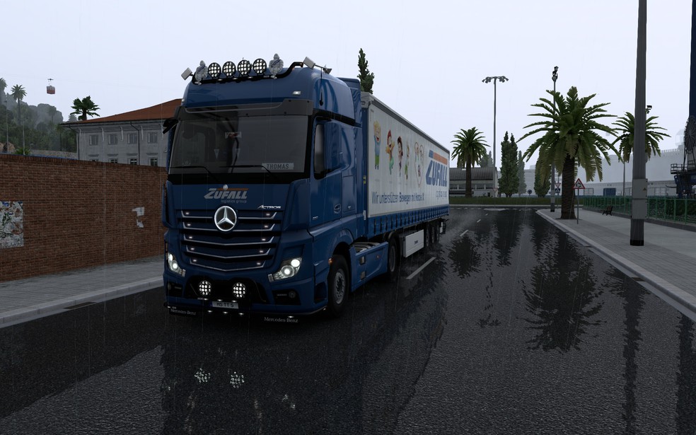 Image by thomasthamrt