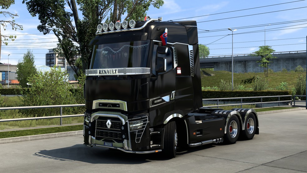 Image by urbanique75