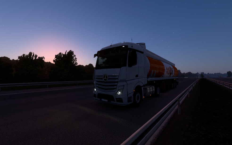 Image by SyntheticVik