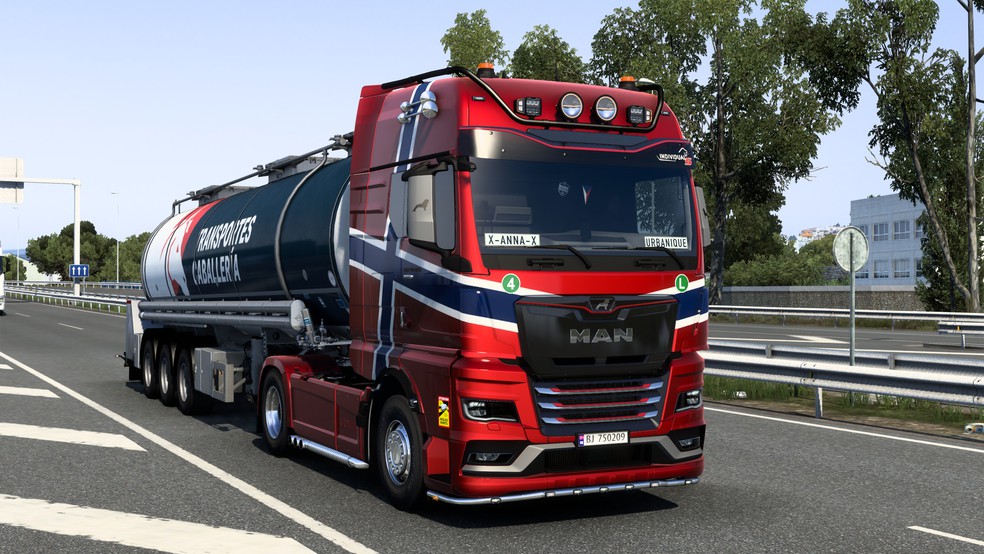 Image by urbanique75