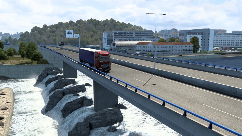 Image by MLigudzinski