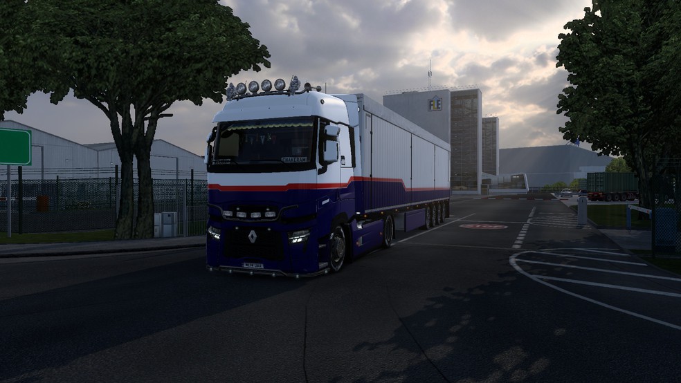 Image by l_Noisyboy_l