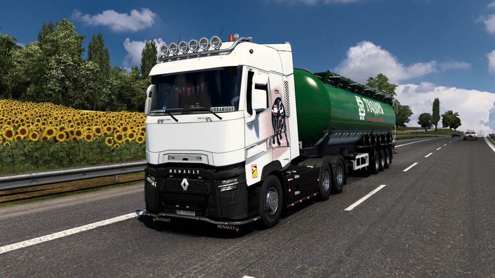 Image by urbanique75