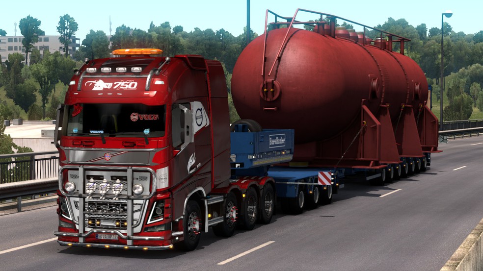 Image by andresbolso11