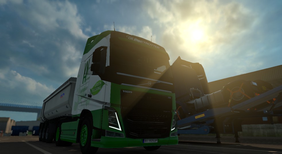 Image by danbyization