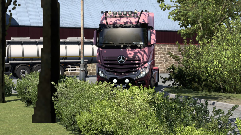 Image by thomasthamrt