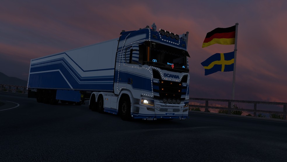 Image by PranKommand