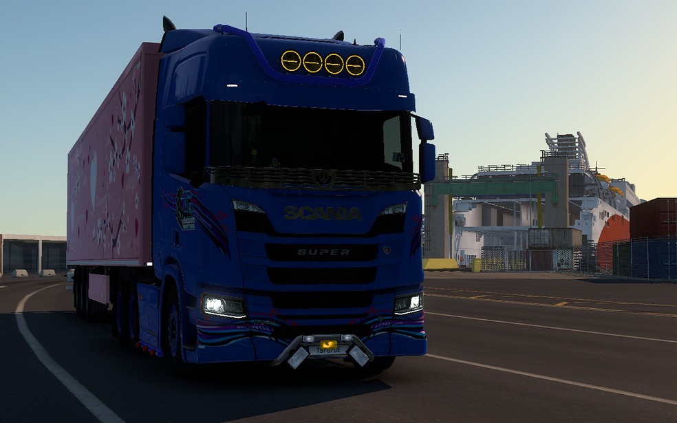 Image by ExtraContinent