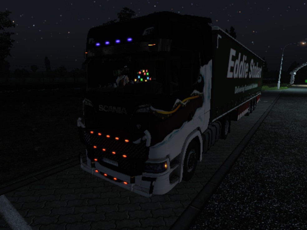 Image by madviper1075
