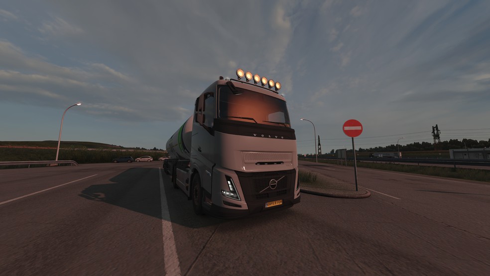 Image by RayleighAemi