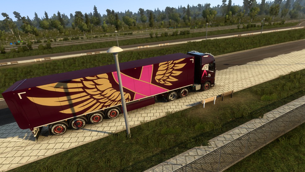 Image by superbundle