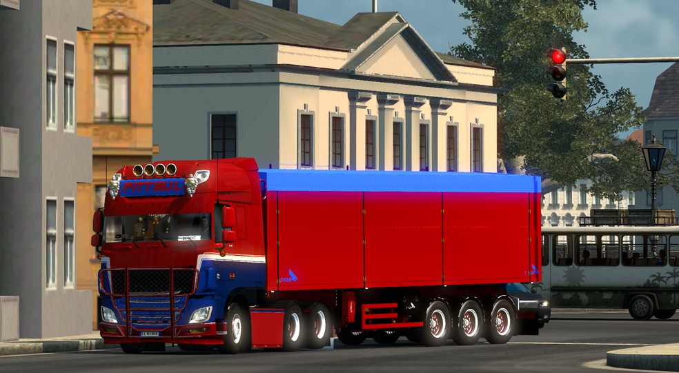 Image by LeVivariens