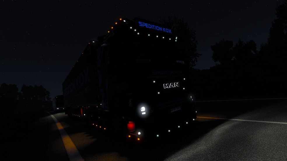 Image by Doppelhopper